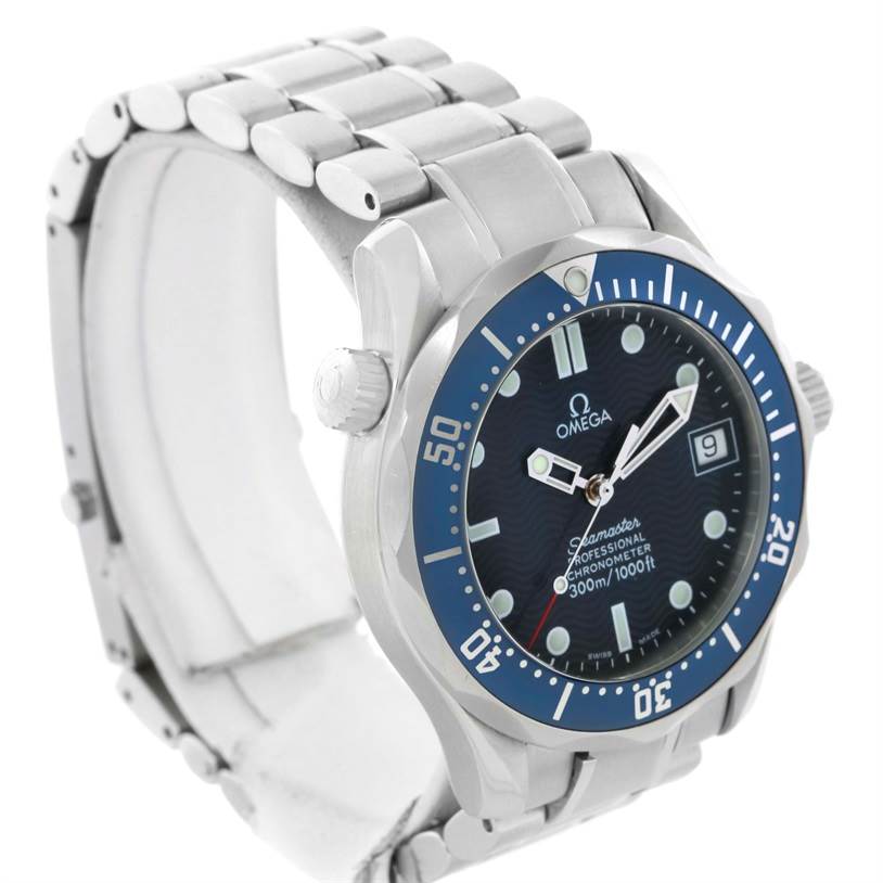 The image shows an angled view of the Omega Seamaster 2551.80.00 Men
s Stainless Steel Blue Dial 2551.80.00 Men
s Stainless Steel Blue Dial watch, highlighting the dial, bezel, crown, and bracelet.