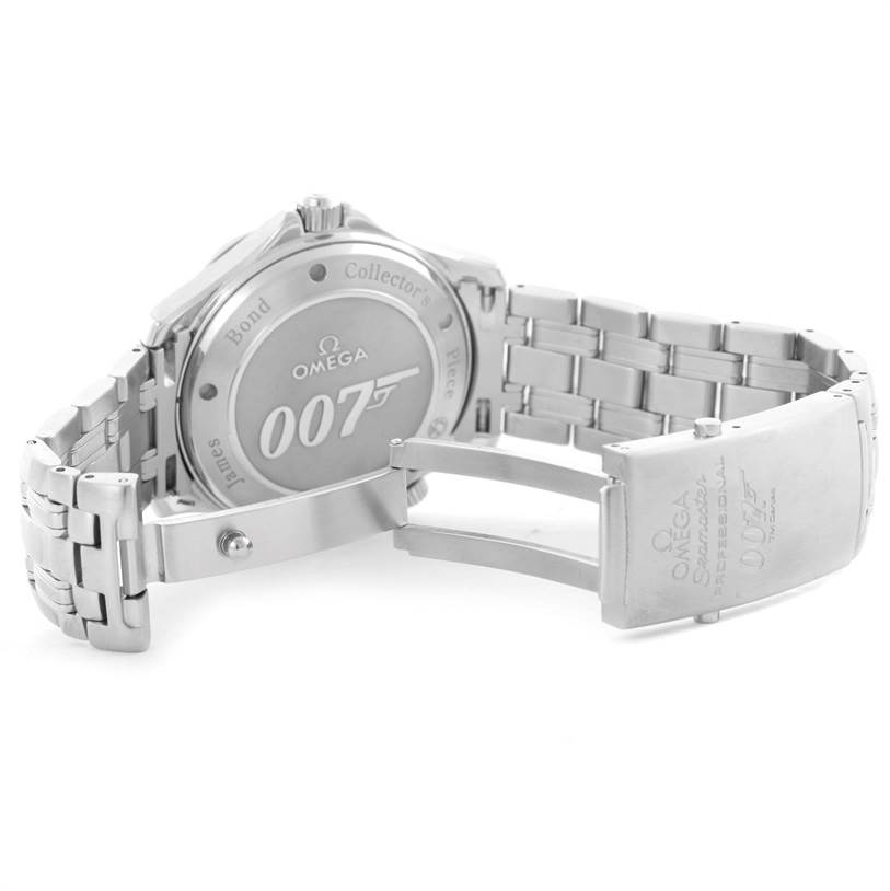 The image shows the back case and bracelet of an Omega Seamaster 212.30.41.20.01.001 Men
s Stainless Steel Black Dial 212.30.41.20.01.001 Men
s Stainless Steel Black Dial watch, emphasizing its clasp and engraved details.