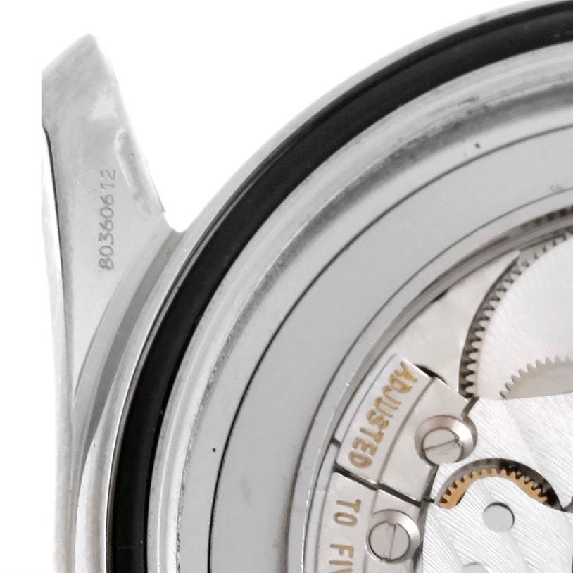 The image shows a close-up of the case back and inner mechanism of the Omega Seamaster 2531.80.00 Men
s Stainless Steel Blue Dial 2531.80.00 Men
s Stainless Steel Blue Dial watch.