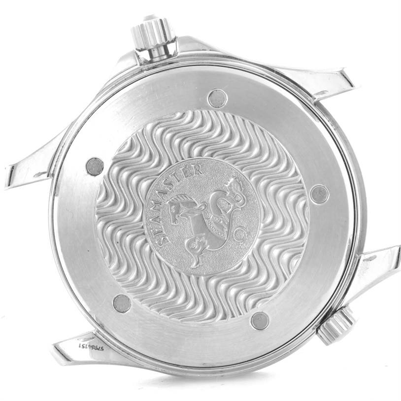 This image shows the back casing of an Omega Seamaster 2264.50.00 Men
s Stainless Steel Black Dial 2264.50.00 Men
s Stainless Steel Black Dial watch, highlighting the wavy pattern and logo.