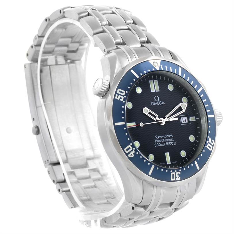 The image shows an Omega Seamaster 2541.80.00 Men
s Stainless Steel Blue Dial 2541.80.00 Men
s Stainless Steel Blue Dial watch at an angled side view, highlighting the bracelet, bezel, dial, and crown.