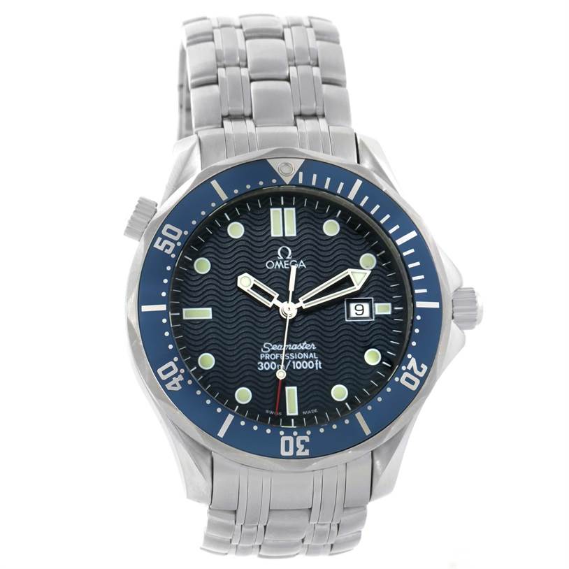 The image shows a front view of the Omega Seamaster 2541.80.00 Men
s Stainless Steel Blue Dial 2541.80.00 Men
s Stainless Steel Blue Dial watch, displaying its dial, bezel, and stainless steel bracelet.