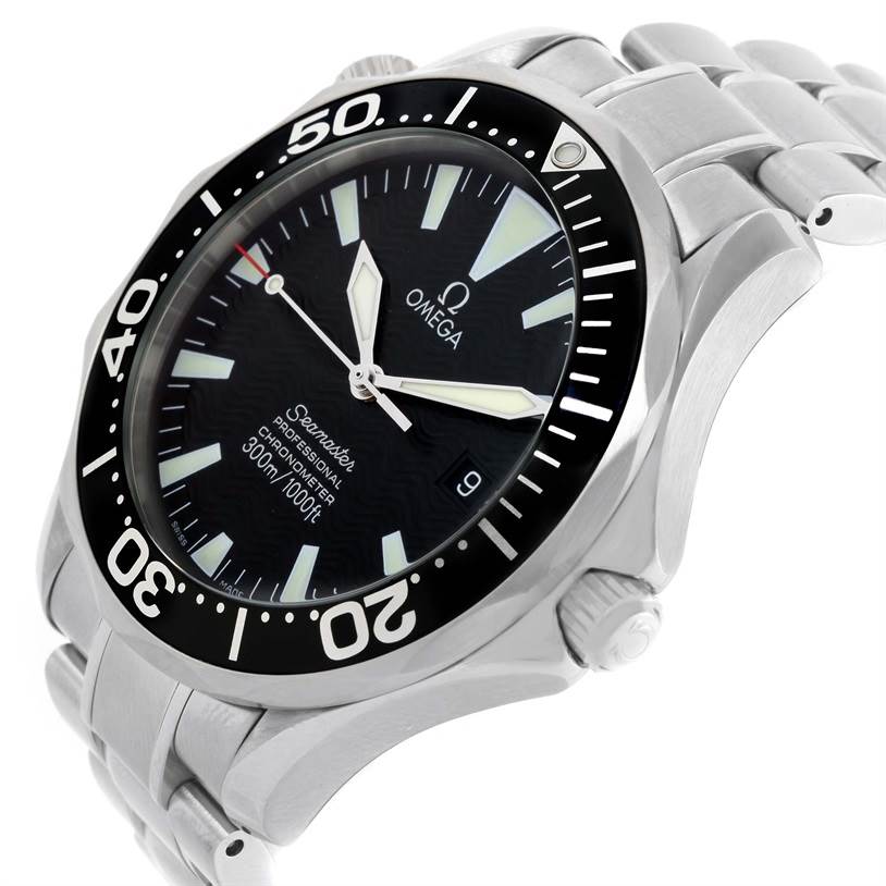 The image shows an angled view of an Omega Seamaster 2254.50.00 Men
s Stainless Steel Black Dial 2254.50.00 Men
s Stainless Steel Black Dial watch featuring its face, bezel, case, and bracelet.