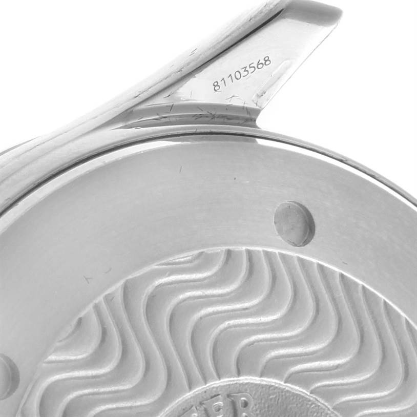 The image shows a close-up of the case back and part of the lug of an Omega Seamaster 2531.80.00 Men
s Stainless Steel Blue Dial 2531.80.00 Men
s Stainless Steel Blue Dial watch, highlighting its serial number.