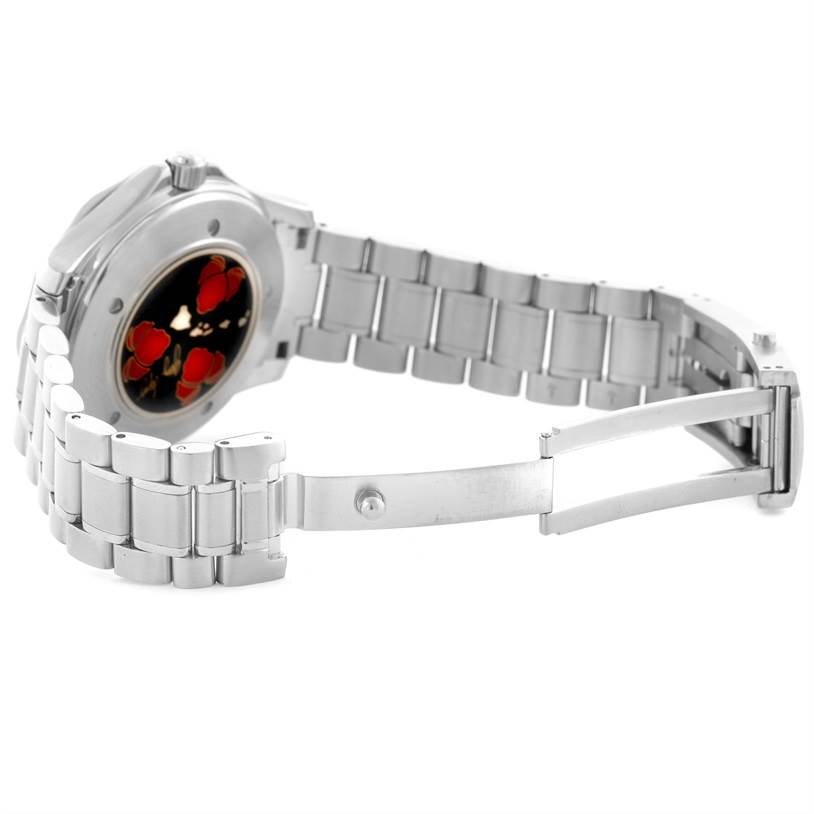 The image shows the back case and open clasp of the Omega Seamaster 2536.50.00 Men
s Stainless Steel Black Dial 2536.50.00 Men
s Stainless Steel Black Dial watch, focusing on the stainless steel bracelet.