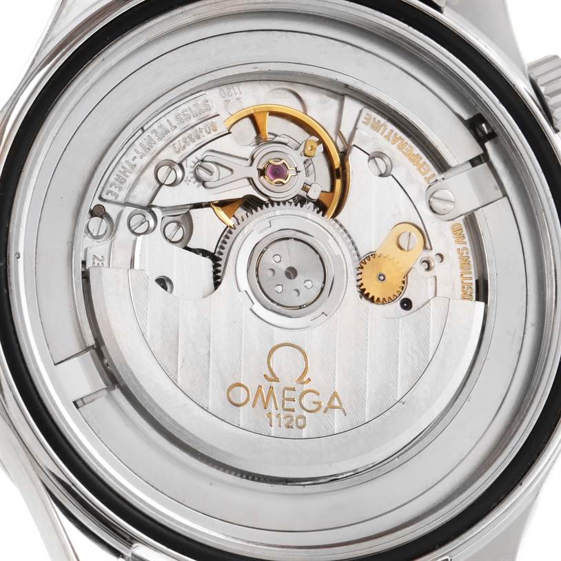 This image shows the back view of the Omega Seamaster 2537.80.00 Men
s Stainless Steel Blue Dial 2537.80.00 Men
s Stainless Steel Blue Dial watch, specifically highlighting its internal movement mechanism.