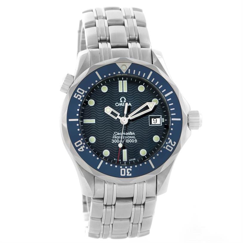 The image shows a front view of the Omega Seamaster 2561.80.00 Men
s Stainless Steel Blue Dial 2561.80.00 Men
s Stainless Steel Blue Dial watch, highlighting its face, bezel, and bracelet.