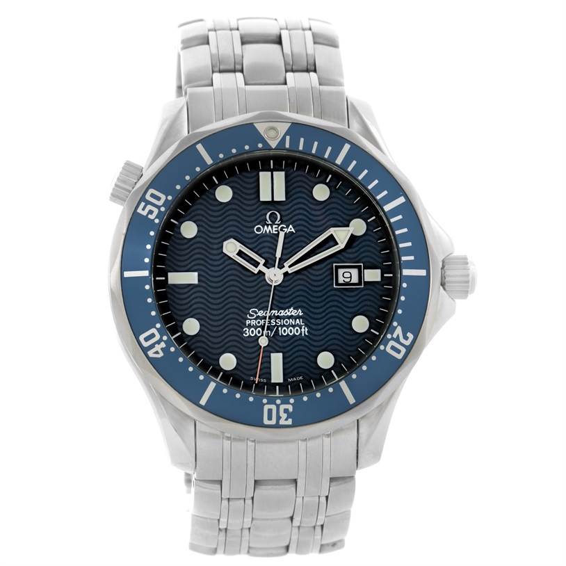 The image shows a frontal view of the Omega Seamaster 2541.80.00 Men
s Stainless Steel Blue Dial 2541.80.00 Men
s Stainless Steel Blue Dial Professional watch, highlighting the dial, bezel, hands, bracelet, and date window.