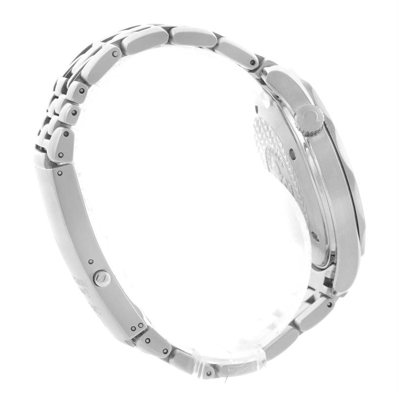 The image shows a side profile of an Omega Seamaster 2541.80.00 Men
s Stainless Steel Blue Dial 2541.80.00 Men
s Stainless Steel Blue Dial watch, highlighting the bracelet, case, and crown.