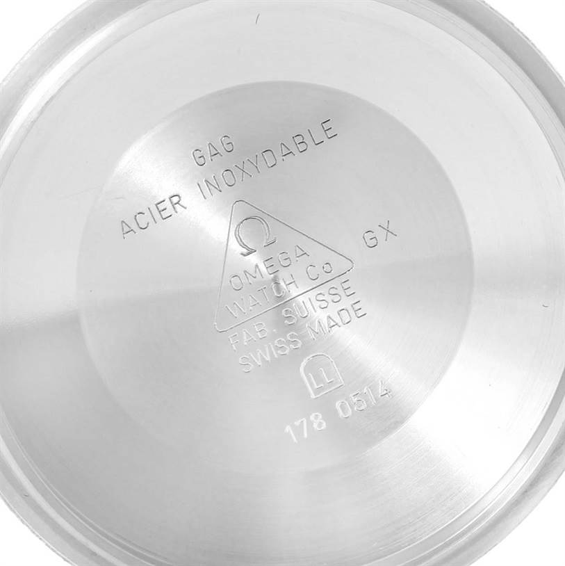 The image shows the inside of the case back of an Omega Seamaster 2599.80.00 Men
s Stainless Steel Blue Dial 2599.80.00 Men
s Stainless Steel Blue Dial watch.