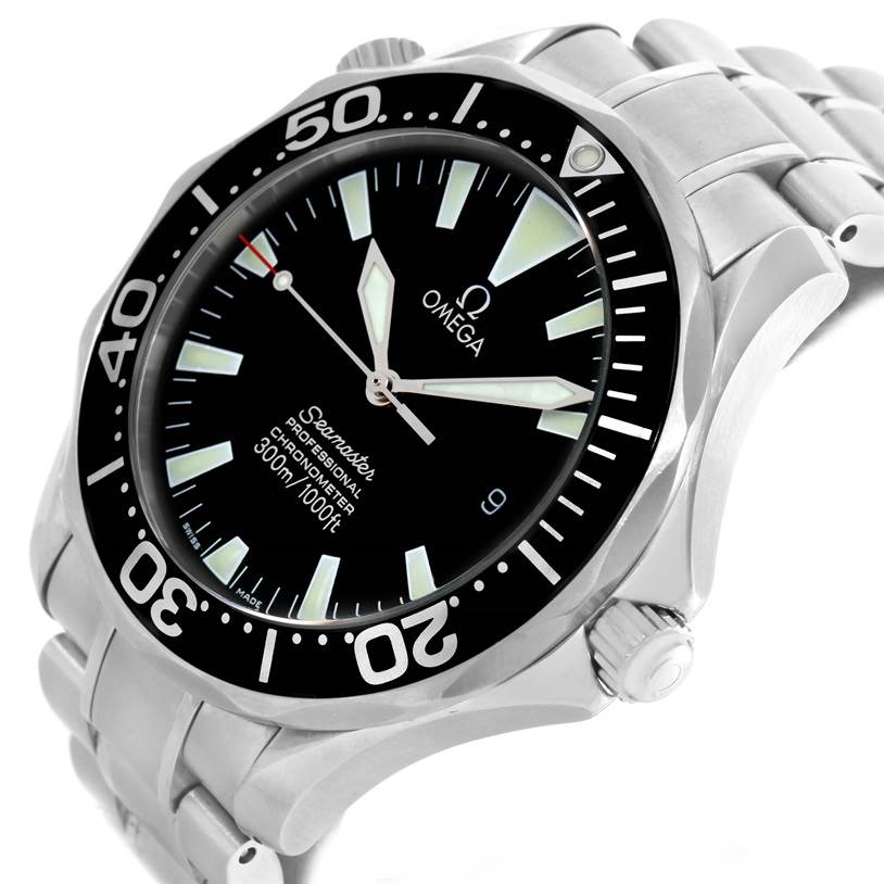 The image shows a close-up of the Omega Seamaster 2254.50.00 Men
s Stainless Steel Black Dial 2254.50.00 Men
s Stainless Steel Black Dial watch face, bezel, crown, and part of the stainless steel bracelet.