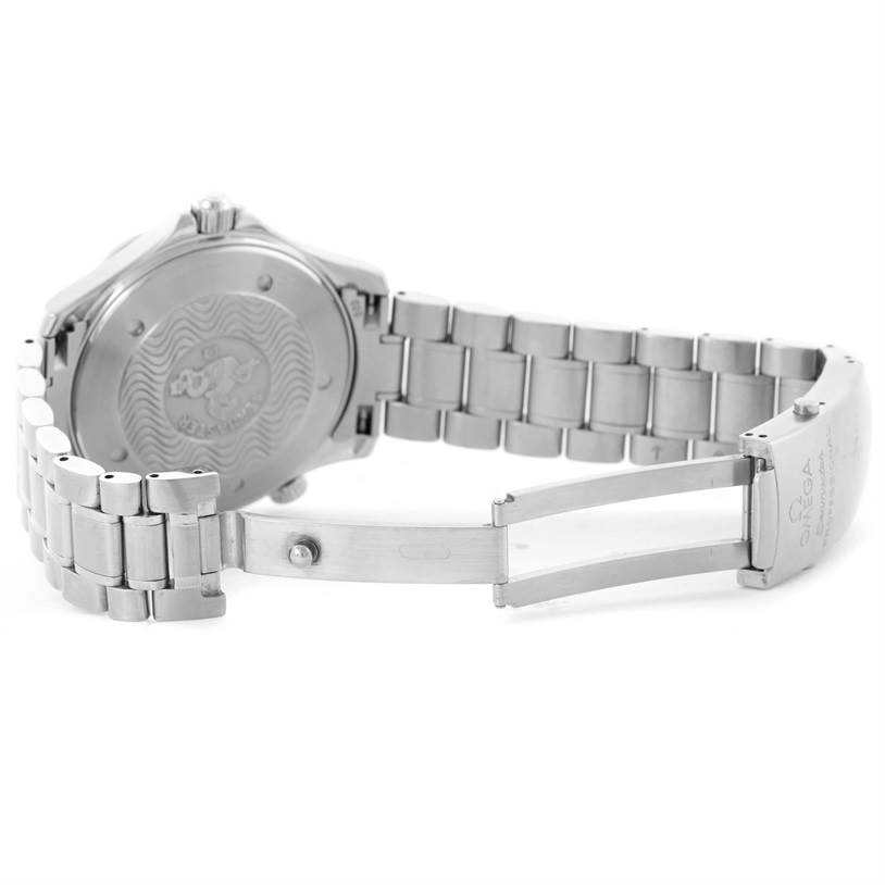 The image shows the back and part of the bracelet of an Omega Seamaster 2254.50.00 Men
s Stainless Steel Black Dial 2254.50.00 Men
s Stainless Steel Black Dial watch, including the clasp and case back.