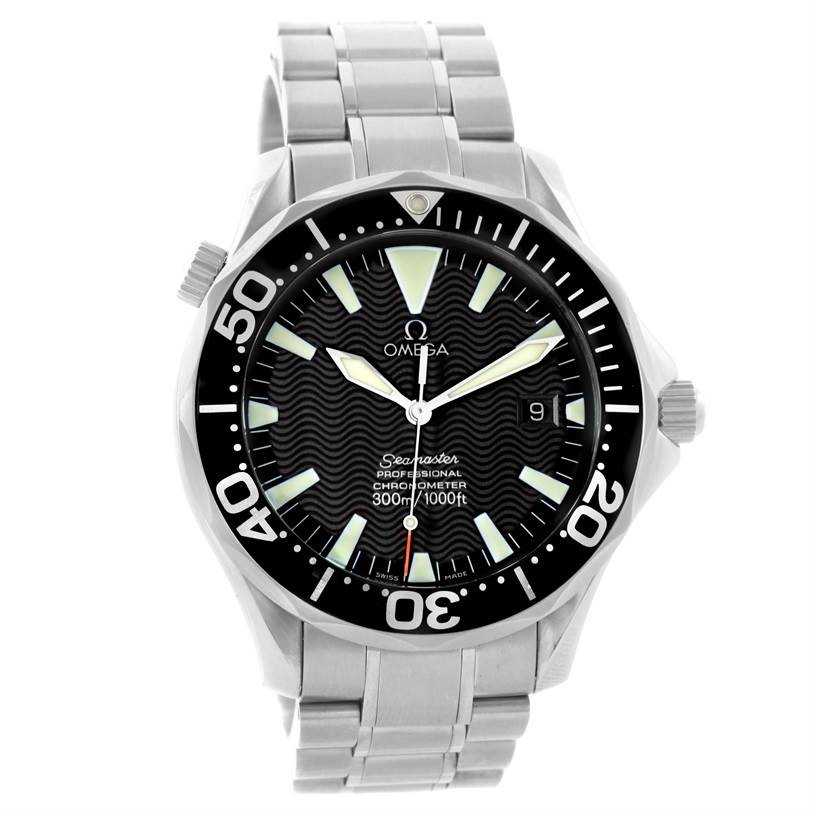 This image shows the front view of an Omega Seamaster 2254.50.00 Men
s Stainless Steel Black Dial 2254.50.00 Men
s Stainless Steel Black Dial watch, highlighting the face, bezel, and bracelet.