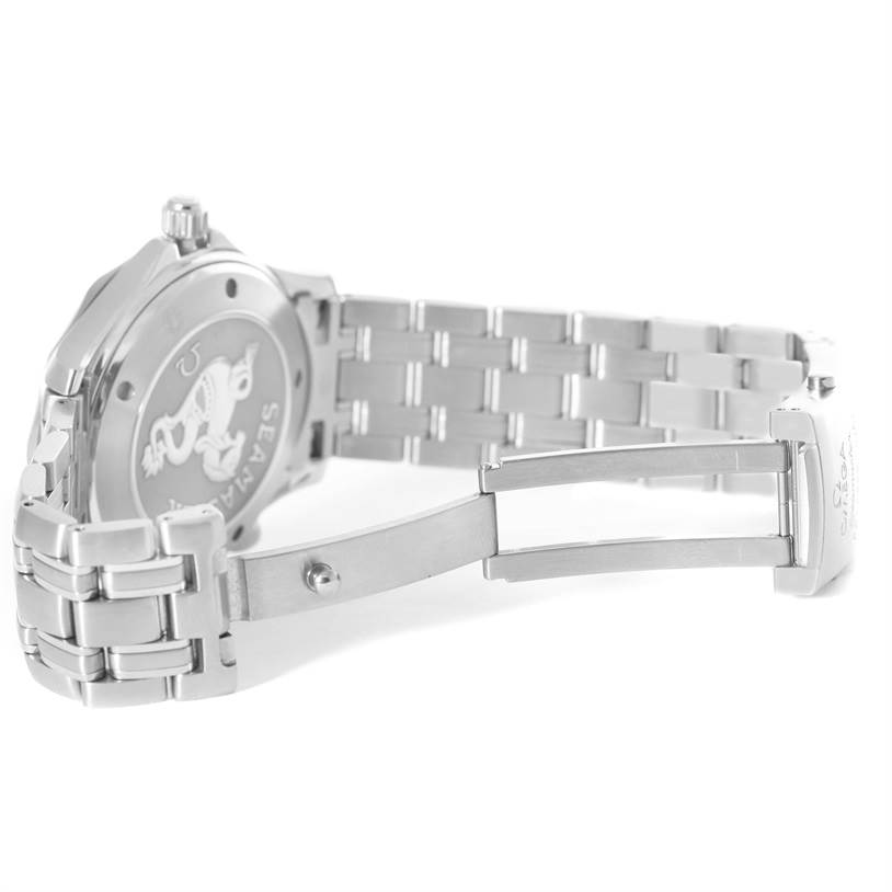 The image shows the back and partially opened bracelet clasp of an Omega Seamaster 2220.80.00 Men
s Stainless Steel Blue Dial 2220.80.00 Men
s Stainless Steel Blue Dial watch, highlighting its stainless steel construction.