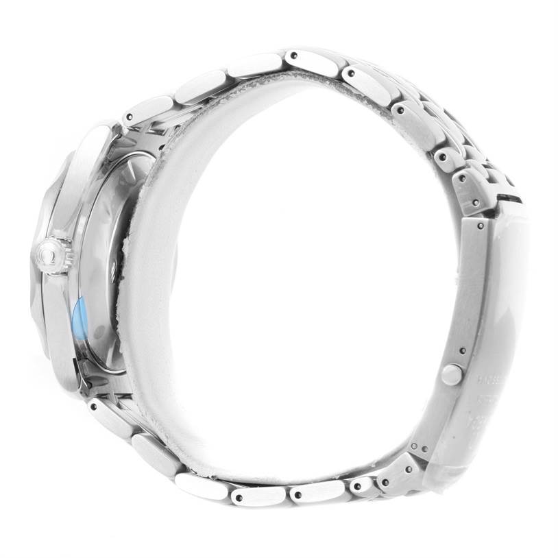 The image shows a side profile of an Omega Seamaster 2222.80.00 Men
s Stainless Steel Blue Dial 2222.80.00 Men
s Stainless Steel Blue Dial watch emphasizing the case, crown, and bracelet.