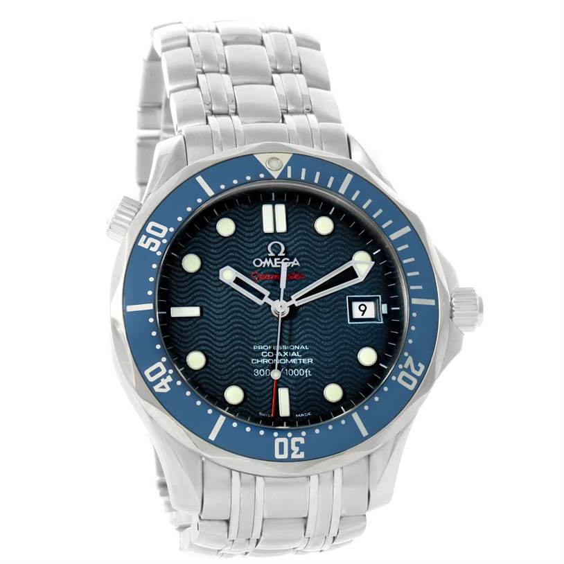 The image shows an Omega Seamaster 2220.80.00 Men
s Stainless Steel Blue Dial 2220.80.00 Men
s Stainless Steel Blue Dial watch from the front, detailing the face, bezel, and bracelet.