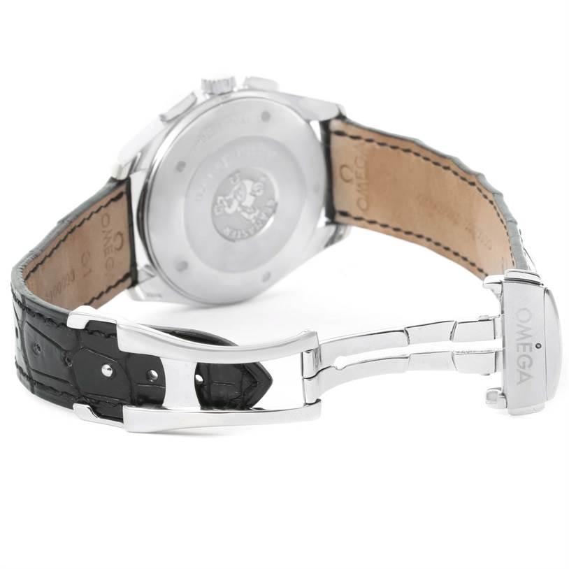 The image shows the back case, leather strap, and clasp of the Omega Seamaster 2812.30.37 Men
s Stainless Steel Silver Dial 2812.30.37 Men
s Stainless Steel Silver Dial watch.