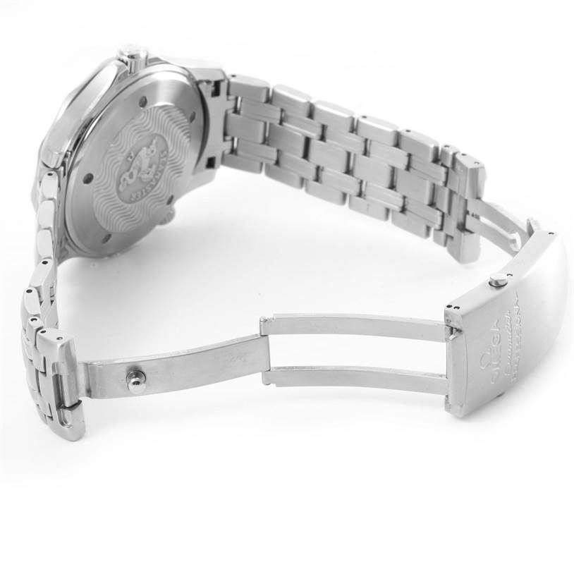 The image shows the back and partially opened bracelet of an Omega Seamaster 2531.80.00 Men
s Stainless Steel Blue Dial 2531.80.00 Men
s Stainless Steel Blue Dial watch, highlighting the clasp and case back.