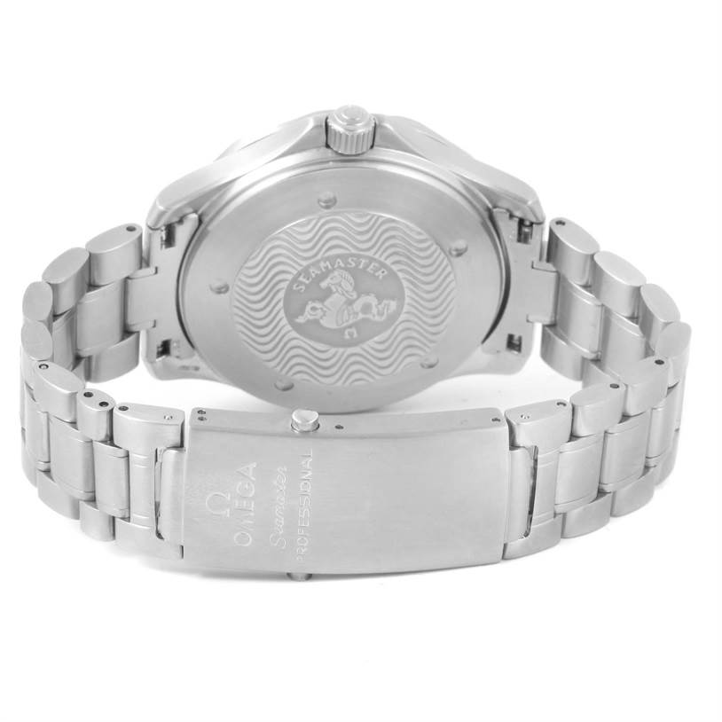 The image shows the back case and bracelet clasp of an Omega Seamaster 2538.20.00 Men
s Stainless Steel White Dial 2538.20.00 Men
s Stainless Steel White Dial watch with engravings visible.