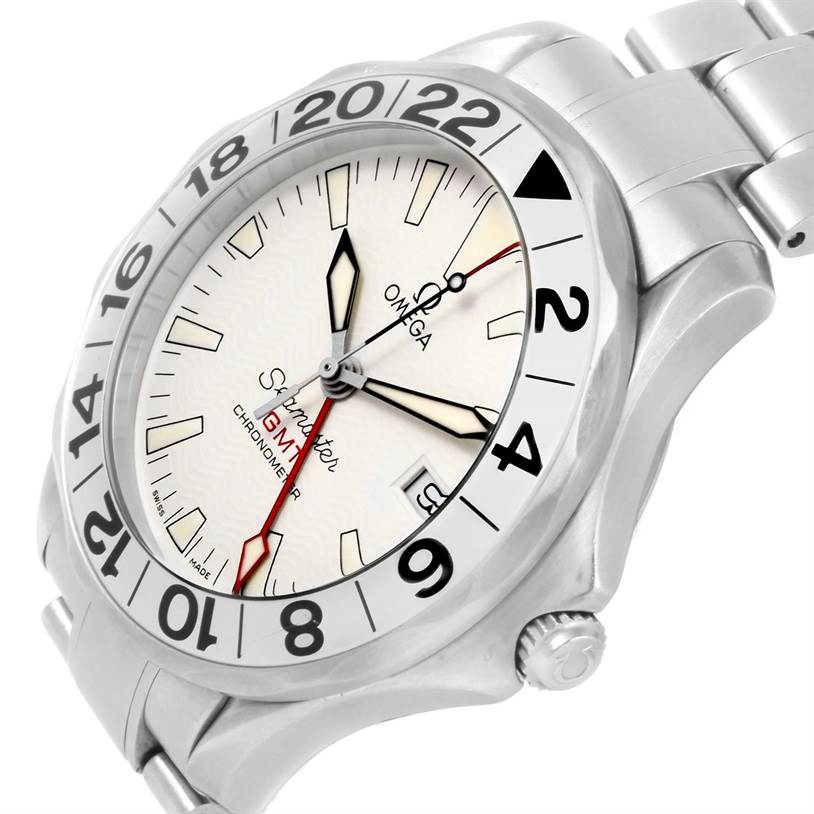 The image shows an angled view of the Omega Seamaster 2538.20.00 Men
s Stainless Steel White Dial 2538.20.00 Men
s Stainless Steel White Dial GMT Chronometer, displaying its face, bezel, and part of the bracelet.