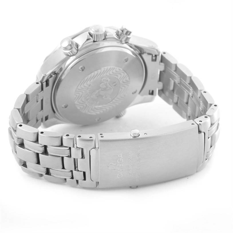 The image shows the back case and clasp of an Omega Seamaster 2599.80.00 Men
s Stainless Steel Blue Dial 2599.80.00 Men
s Stainless Steel Blue Dial watch at an angle emphasizing the bracelet and case back details.