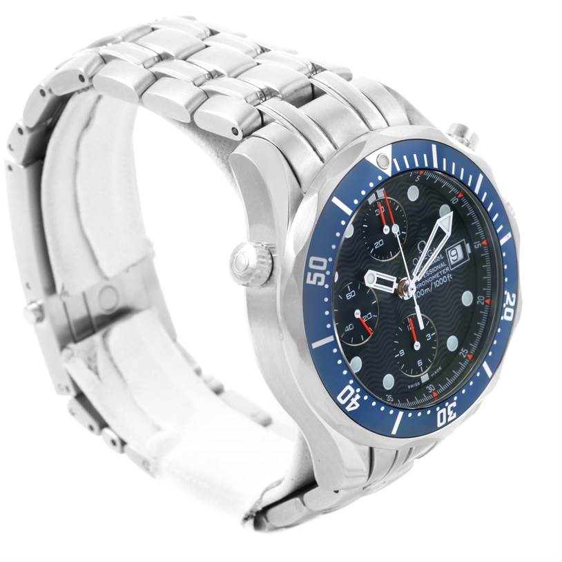 The image shows an Omega Seamaster 2599.80.00 Men
s Stainless Steel Blue Dial 2599.80.00 Men
s Stainless Steel Blue Dial watch at a three-quarter angle, highlighting its metal bracelet, bezel, dial, and crown.