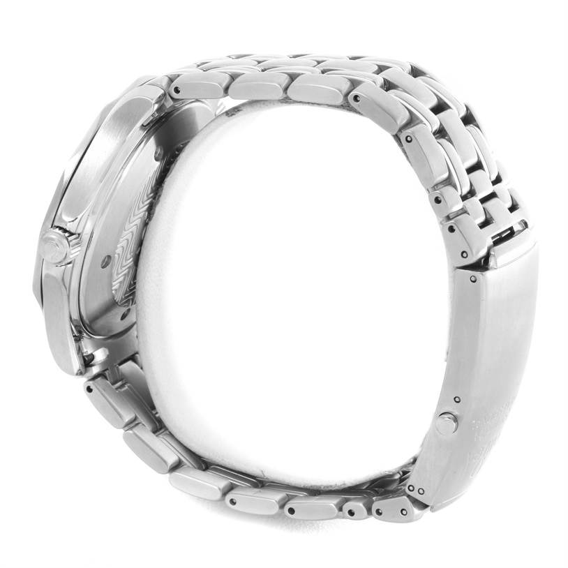 The image shows a side view of the Omega Seamaster 2531.80.00 Men
s Stainless Steel Blue Dial 2531.80.00 Men
s Stainless Steel Blue Dial watch, focusing on its stainless steel case and bracelet.