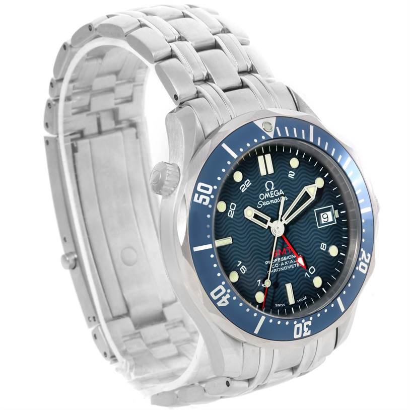The image shows a side angle of the Omega Seamaster 2535.80.00 Men
s Blue Dial 2535.80.00 Men
s Blue Dial watch, highlighting its blue dial, bezel, and stainless steel bracelet.
