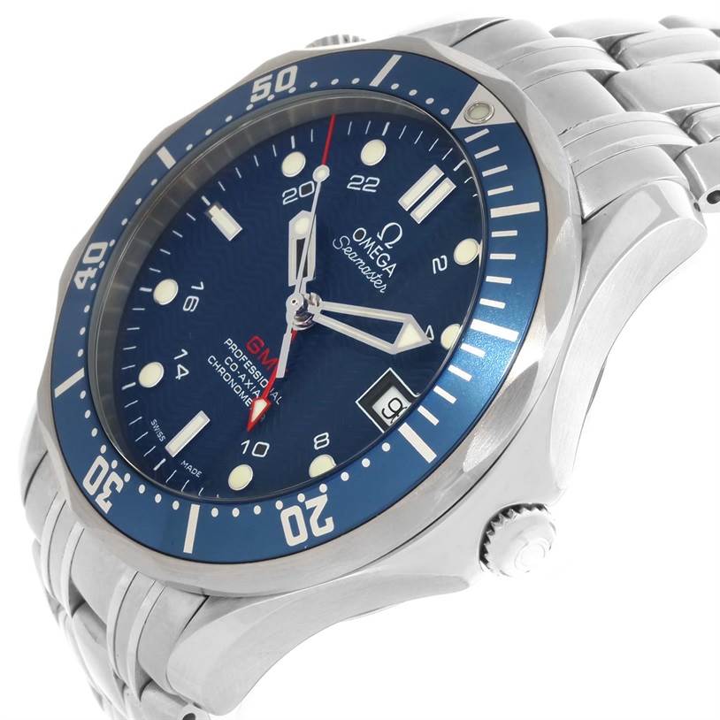 The Omega Seamaster 2535.80.00 Men
s Stainless Steel Blue Dial 2535.80.00 Men
s Stainless Steel Blue Dial watch is shown from an angled side view, highlighting the dial, bezel, crown, and bracelet.