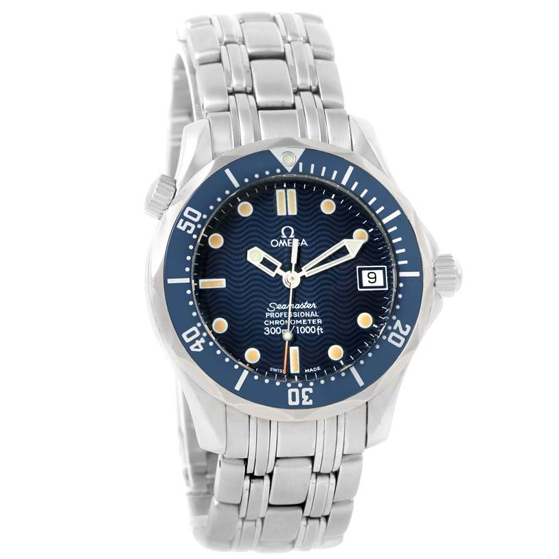 The Omega Seamaster 2551.80.00 Men
s Stainless Steel Blue Dial 2551.80.00 Men
s Stainless Steel Blue Dial watch is shown from a frontal angle, featuring its bezel, dial, and stainless steel bracelet.
