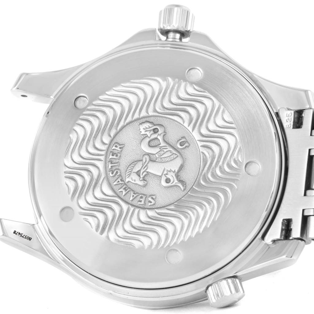 The image shows the back case of an Omega Seamaster 2531.80.00 Men
s Stainless Steel Blue Dial 2531.80.00 Men
s Stainless Steel Blue Dial watch, highlighting its engraved logo and detailing.