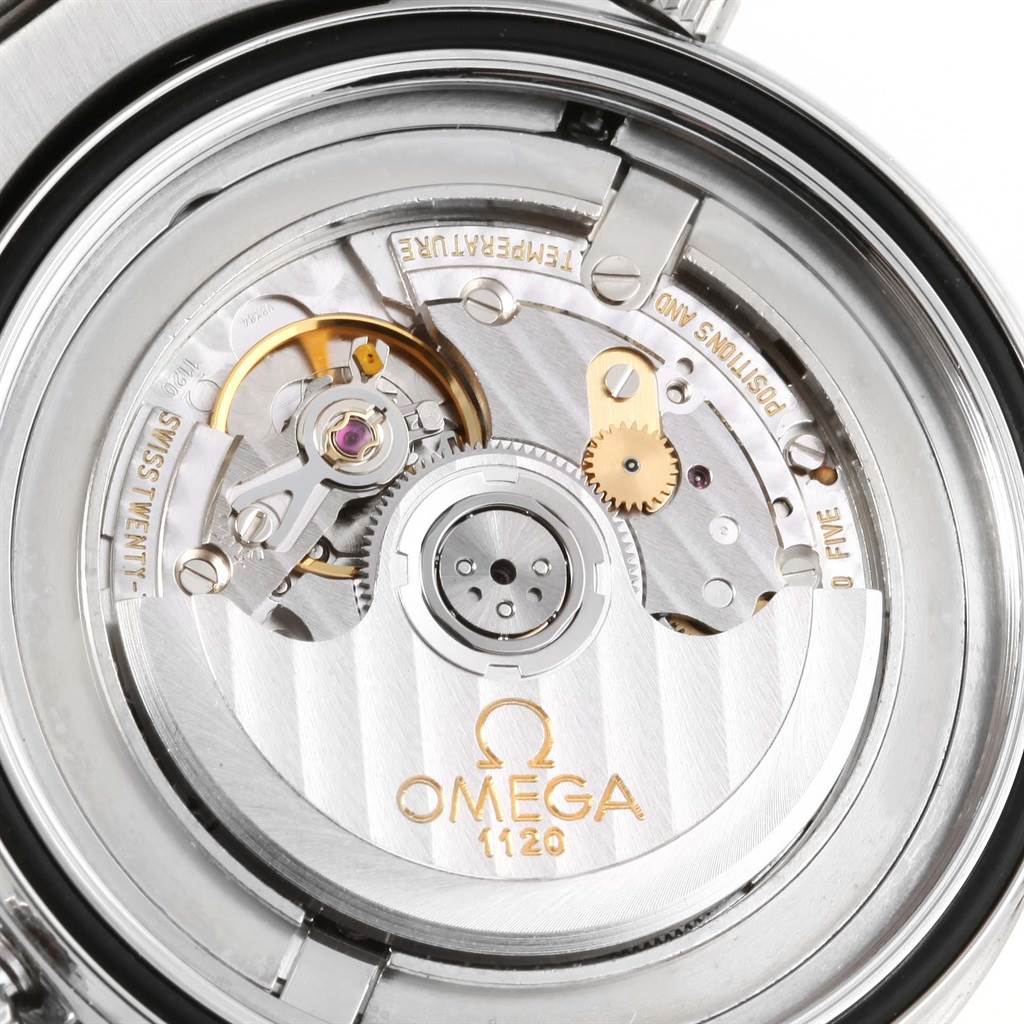 This is a close-up view of the Omega Seamaster 2531.80.00 Men
s Stainless Steel Blue Dial 2531.80.00 Men
s Stainless Steel Blue Dial watch
s movement, showing intricate internal components and the Omega logo.