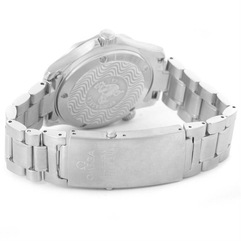 The image shows the back view of an Omega Seamaster 2252.50.00 Men
s Stainless Steel Black Dial 2252.50.00 Men
s Stainless Steel Black Dial watch, highlighting the case back and part of the bracelet clasp.