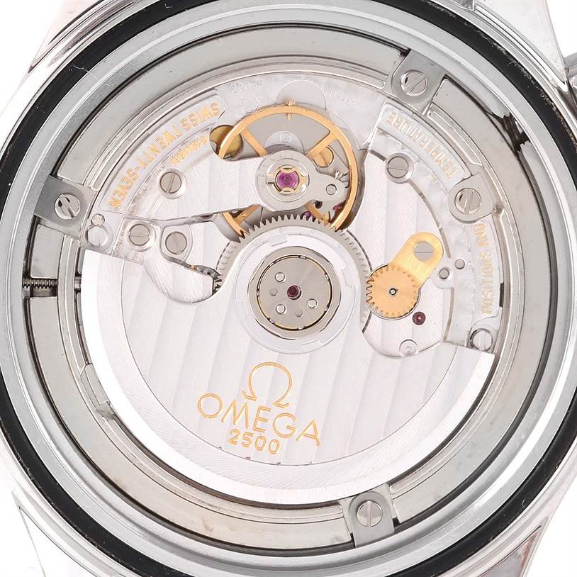 This image shows the movement and inner mechanism of the Omega Seamaster 212.30.41.20.01.001 Men
s Stainless Steel Black Dial 212.30.41.20.01.001 Men
s Stainless Steel Black Dial watch.