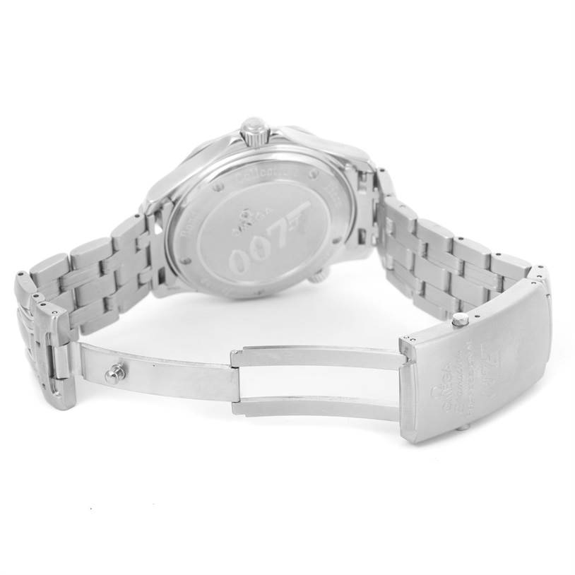 The image shows the backside and bracelet of the Omega Seamaster 212.30.41.20.01.001 Men
s Stainless Steel Black Dial 212.30.41.20.01.001 Men
s Stainless Steel Black Dial watch, highlighting its case back and partially open clasp.