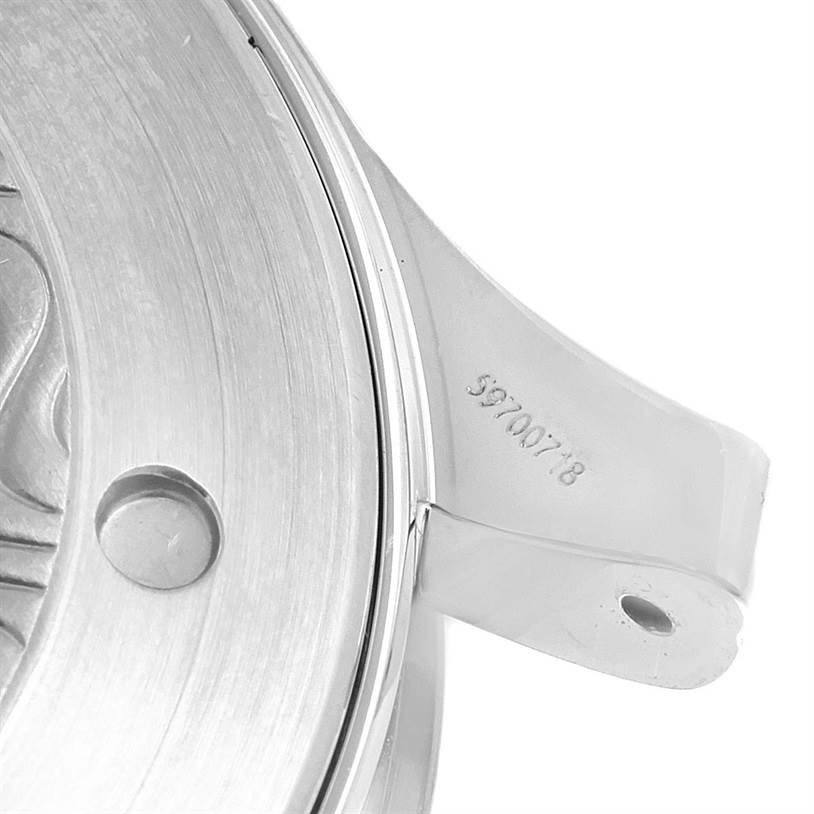 This image shows the case back and part of the lug of an Omega Seamaster 2264.50.00 Men
s Stainless Steel Black Dial 2264.50.00 Men
s Stainless Steel Black Dial watch, including the serial number engraving.