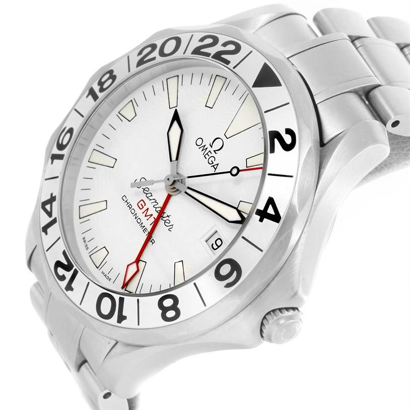 The image shows an angled view of the Omega Seamaster 2538.20.00 Men's Stainless Steel White Dial 2538.20.00 Men's Stainless Steel White Dial watch, highlighting its dial, bezel, crown, and part of its bracelet.
