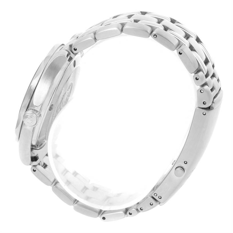 This image shows the side view of the Omega Seamaster 2561.80.00 Men
s Stainless Steel Blue Dial 2561.80.00 Men
s Stainless Steel Blue Dial watch, highlighting the crown, case, and bracelet.