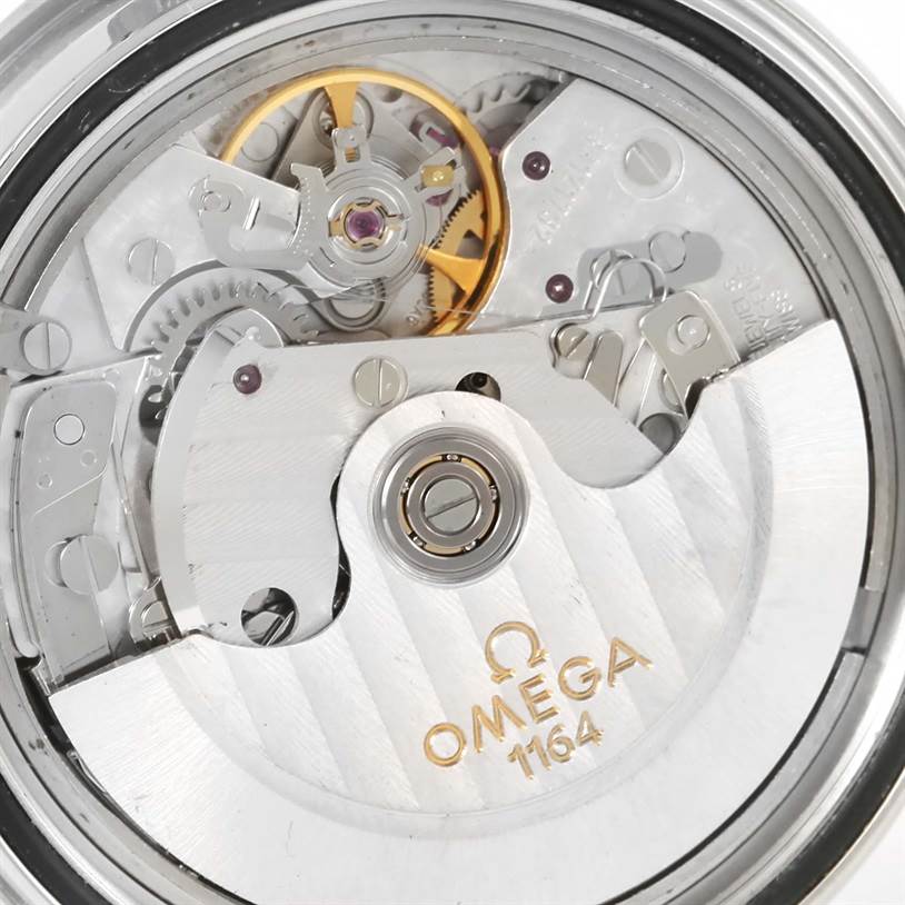 The image shows the internal movement mechanism of an Omega Seamaster 2599.80.00 Men
s Stainless Steel Blue Dial 2599.80.00 Men
s Stainless Steel Blue Dial watch from a top-down angle.