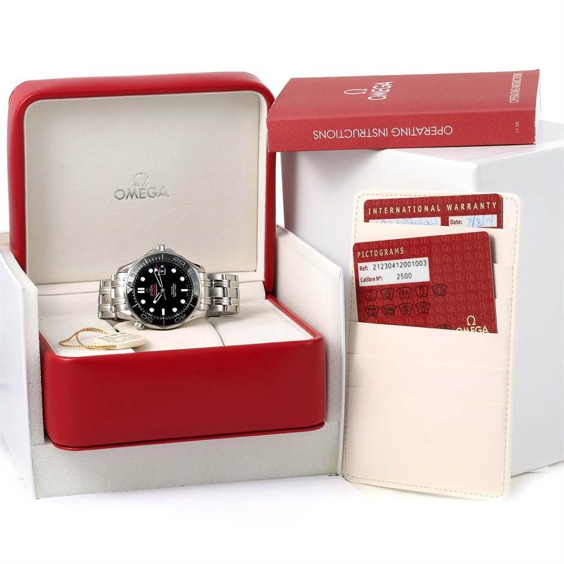 The photo shows an Omega Seamaster 212.30.41.20.01.003 Men
s Stainless Steel Black Dial 212.30.41.20.01.003 Men
s Stainless Steel Black Dial watch in its box, along with the operating instructions booklet and international warranty card.