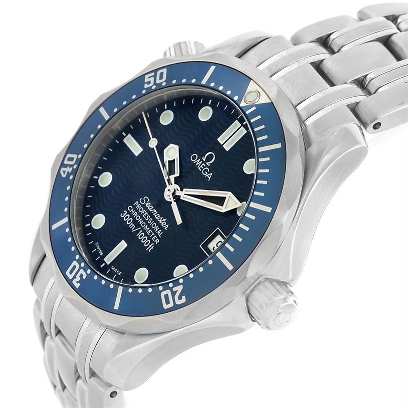 This is an Omega Seamaster 2551.80.00 Men's Stainless Steel Blue Dial 2551.80.00 Men's Stainless Steel Blue Dial watch shown from a three-quarter angle, highlighting the bezel, crown, dial, and bracelet.