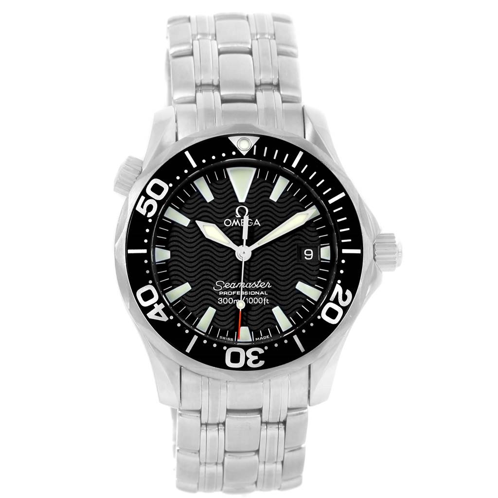 This image shows a front view of the Omega Seamaster 2262.50.00 Men's Stainless Steel Black Dial 2262.50.00 Men's Stainless Steel Black Dial watch, highlighting its dial, bezel, and bracelet.
