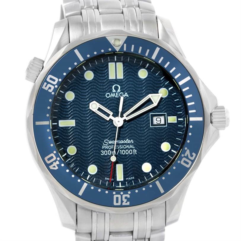 This image shows a front view of the Omega Seamaster 2541.80.00 Men
s Stainless Steel Blue Dial 2541.80.00 Men
s Stainless Steel Blue Dial watch, highlighting the dial, bezel, and bracelet.