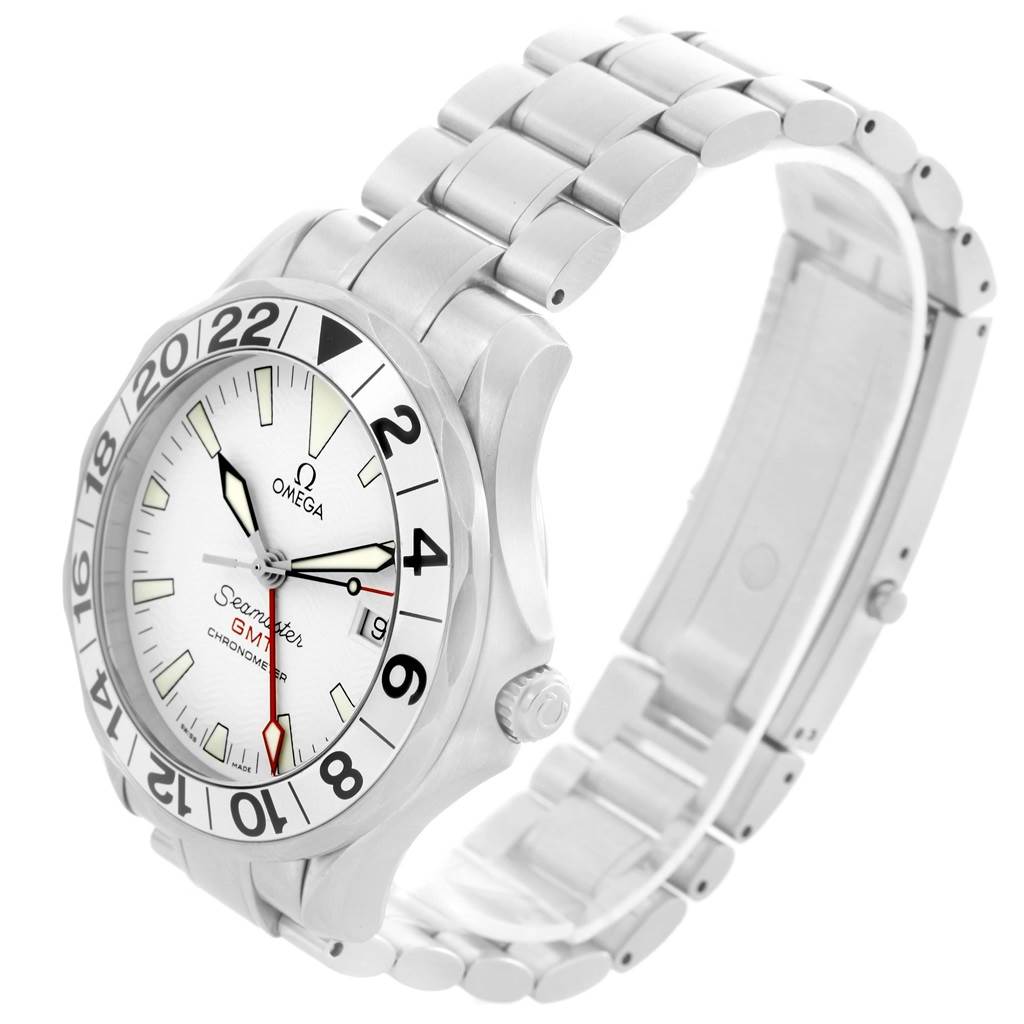 The image shows an Omega Seamaster 2538.20.00 Men
s Stainless Steel White Dial 2538.20.00 Men
s Stainless Steel White Dial watch at a three-quarter angle, highlighting the face, bezel, and stainless steel bracelet.