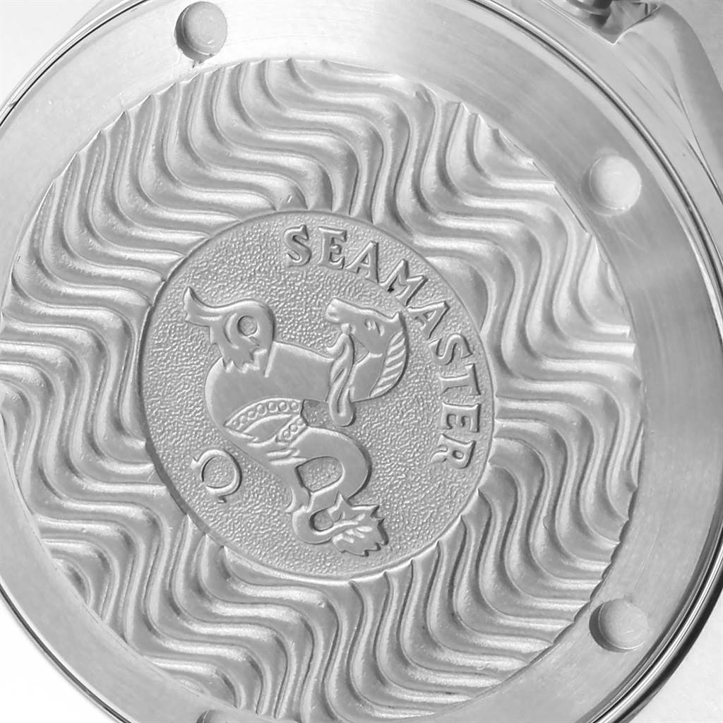The image shows a close-up view of the case back of an Omega Seamaster 2262.50.00 Men
s Stainless Steel Black Dial 2262.50.00 Men
s Stainless Steel Black Dial watch, featuring intricate wave patterns and the Seamaster logo.
