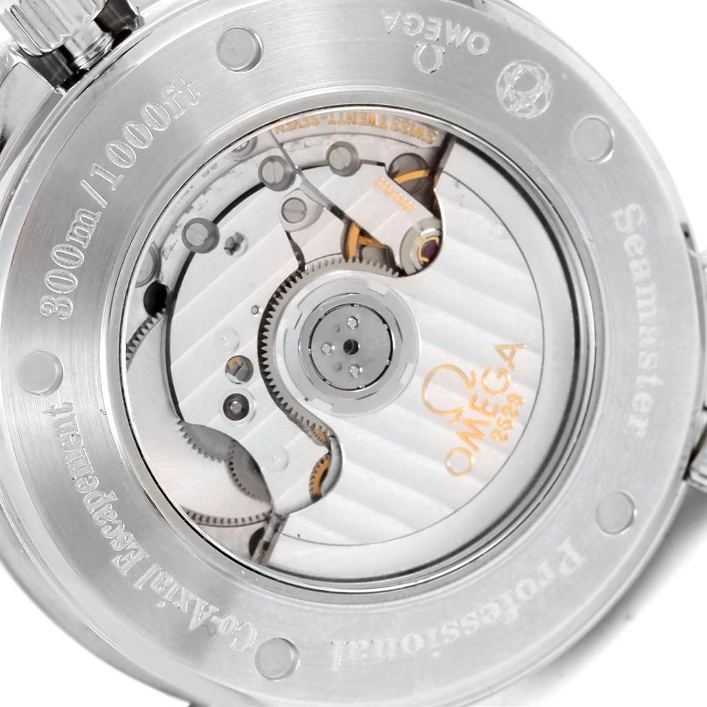 The image shows the Omega Seamaster 2535.80.00 Men
s Stainless Steel Blue Dial 2535.80.00 Men
s Stainless Steel Blue Dial watch
s case back, displaying its internal mechanical movement.