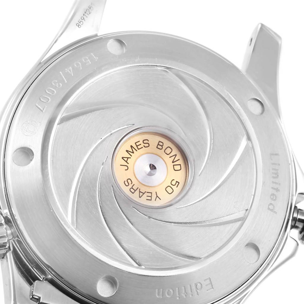 This image shows the back case of an Omega Seamaster 212.30.36.20.51.001 Men
s Stainless Steel Black Dial 212.30.36.20.51.001 Men
s Stainless Steel Black Dial model watch, featuring a James Bond 50 years engraving.