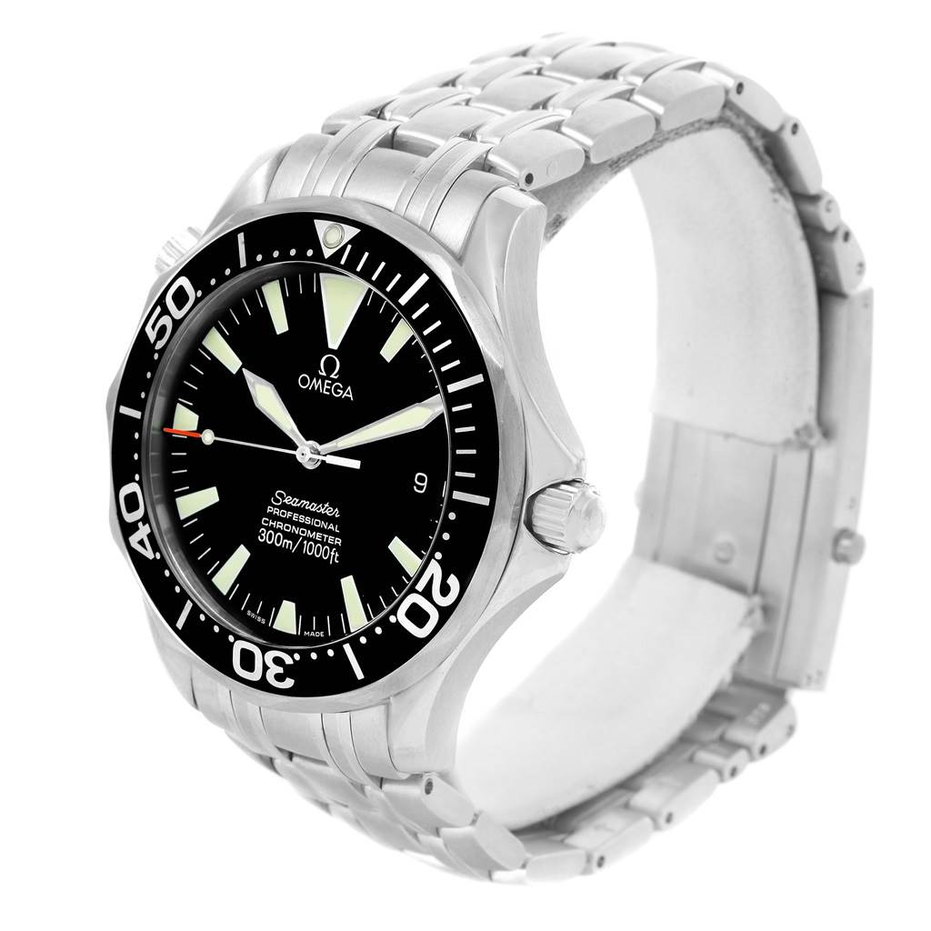 This image shows an angled view of the Omega Seamaster 2254.50.00 Men
s Stainless Steel Black Dial 2254.50.00 Men
s Stainless Steel Black Dial watch, highlighting its face, bezel, and stainless steel bracelet.