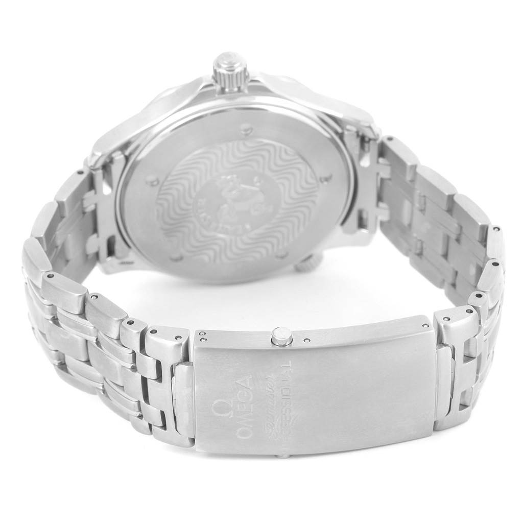 This image shows the back case and clasp of an Omega Seamaster 2531.80.00 Men
s Stainless Steel Blue Dial 2531.80.00 Men
s Stainless Steel Blue Dial watch from an angled rear view.