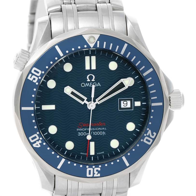 The image shows the front view of the Omega Seamaster 2221.80.00 Men
s Stainless Steel Blue Dial 2221.80.00 Men
s Stainless Steel Blue Dial Professional watch, displaying the dial, bezel, and part of the bracelet.